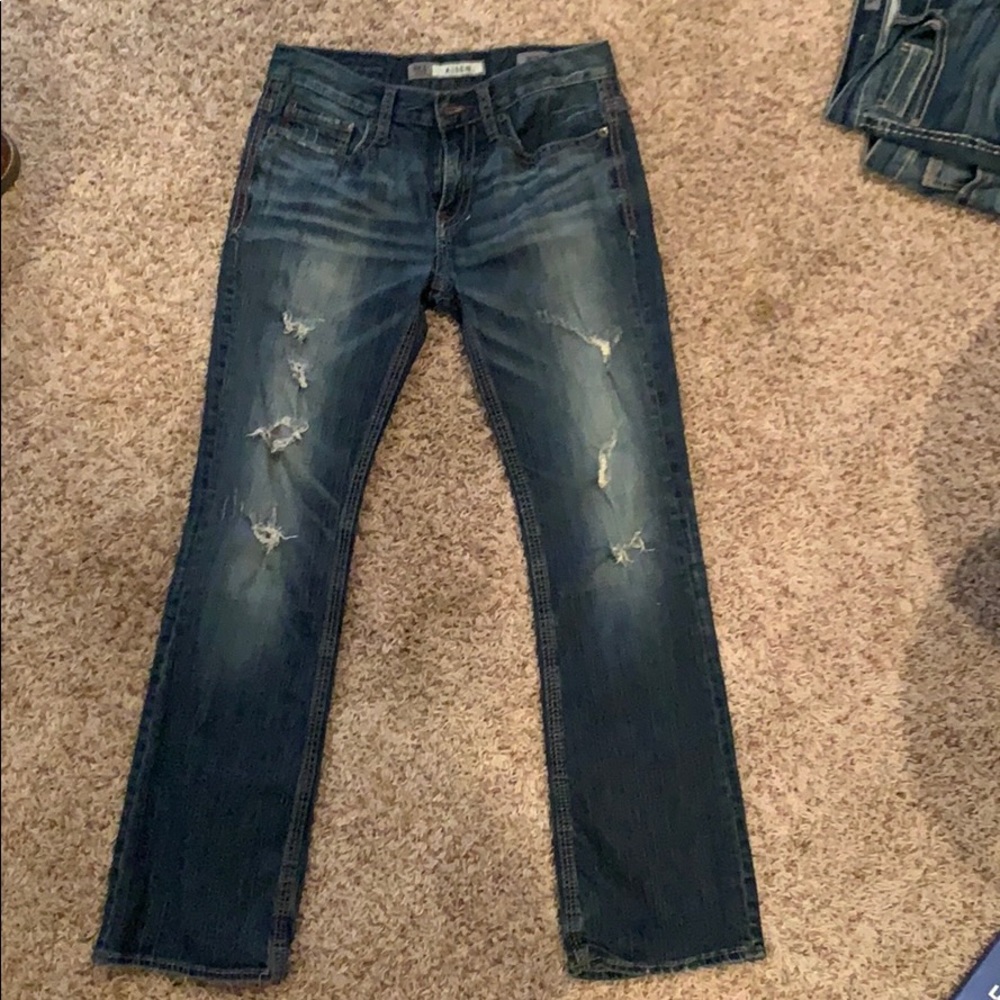 Buckle Jeans - Picture 3 of 4